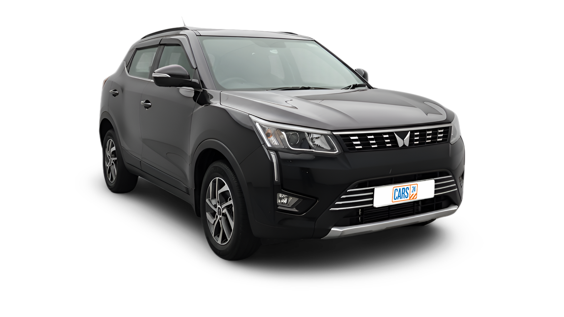 2024 Mahindra XUV300 - SUV - Petrol - Manual - ₹9.30 lakh